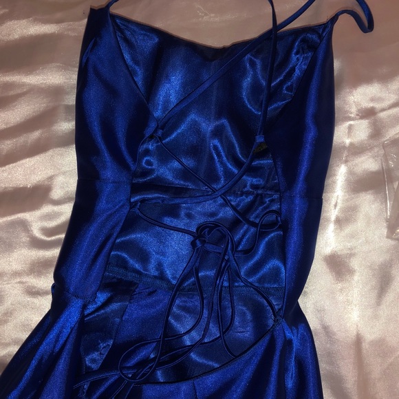Prom Dress - Picture 3 of 6